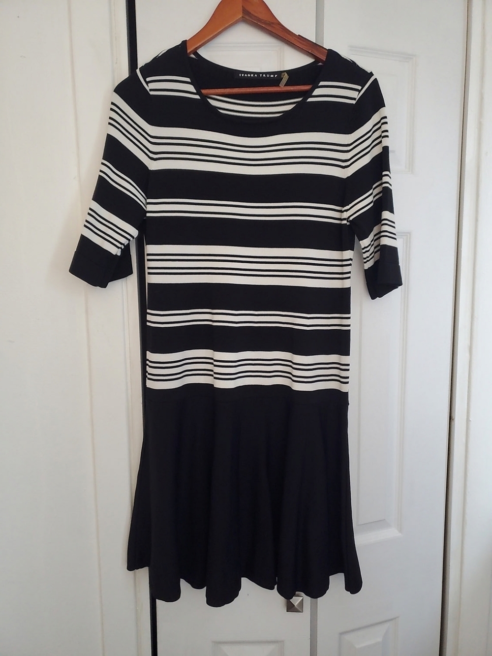 Ivanka Trump Black & White Striped Fit & Flare Dress – Size L.